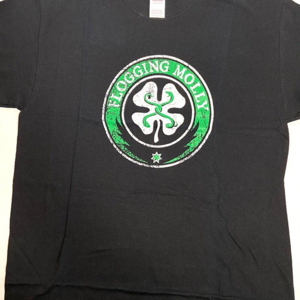 Flogging Molly Classic Distressed Logo NOS Adult M Black T-Shirt